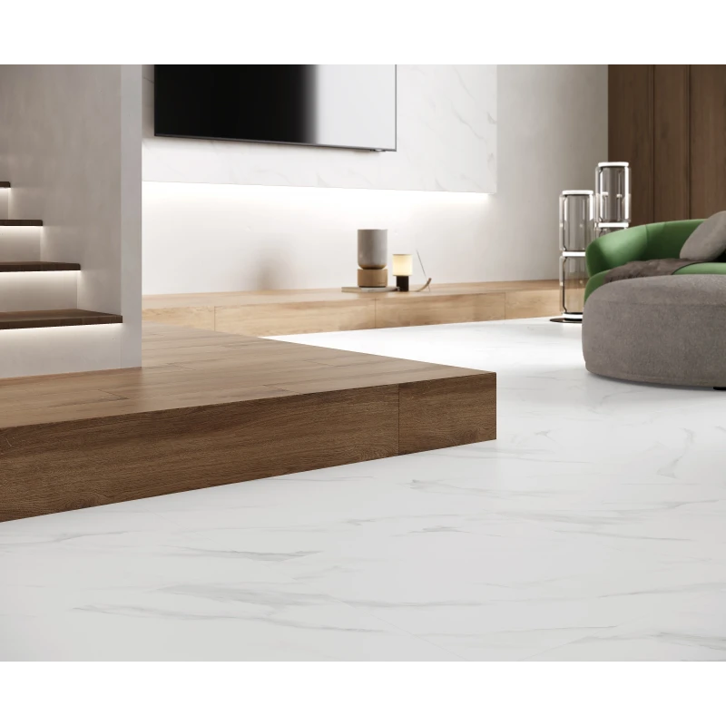 Swizer white