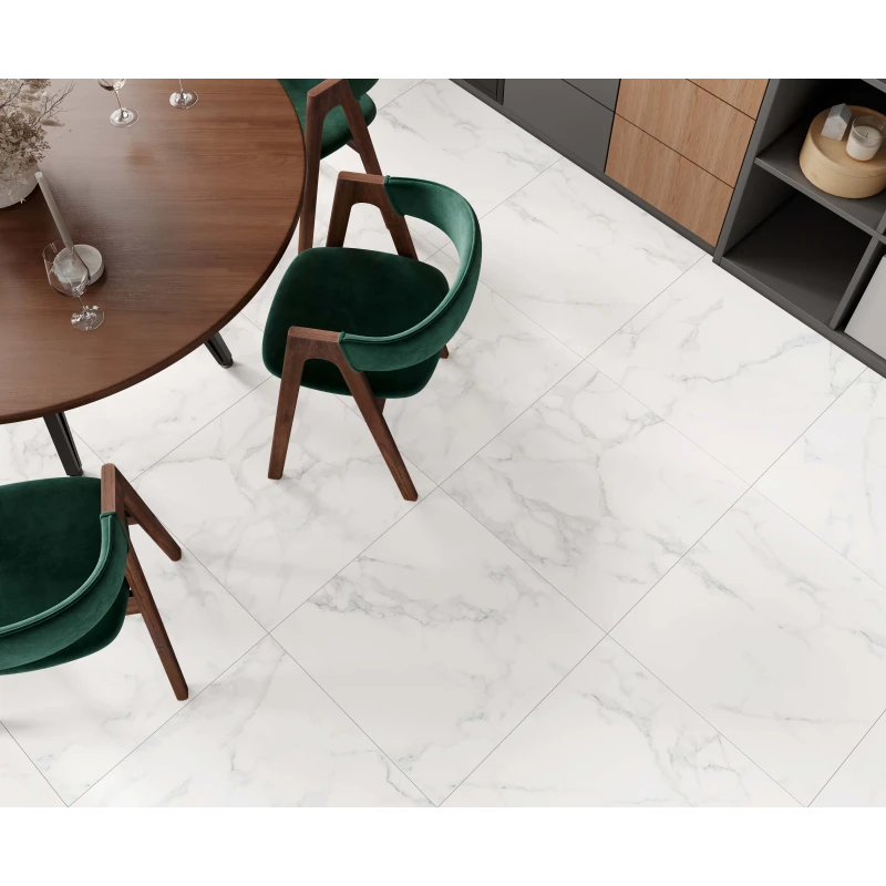 Uno white